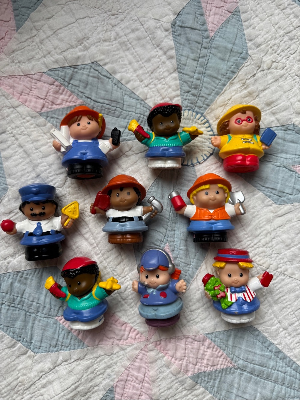 Fisher-Price Little People 9 vintage chunkies characters